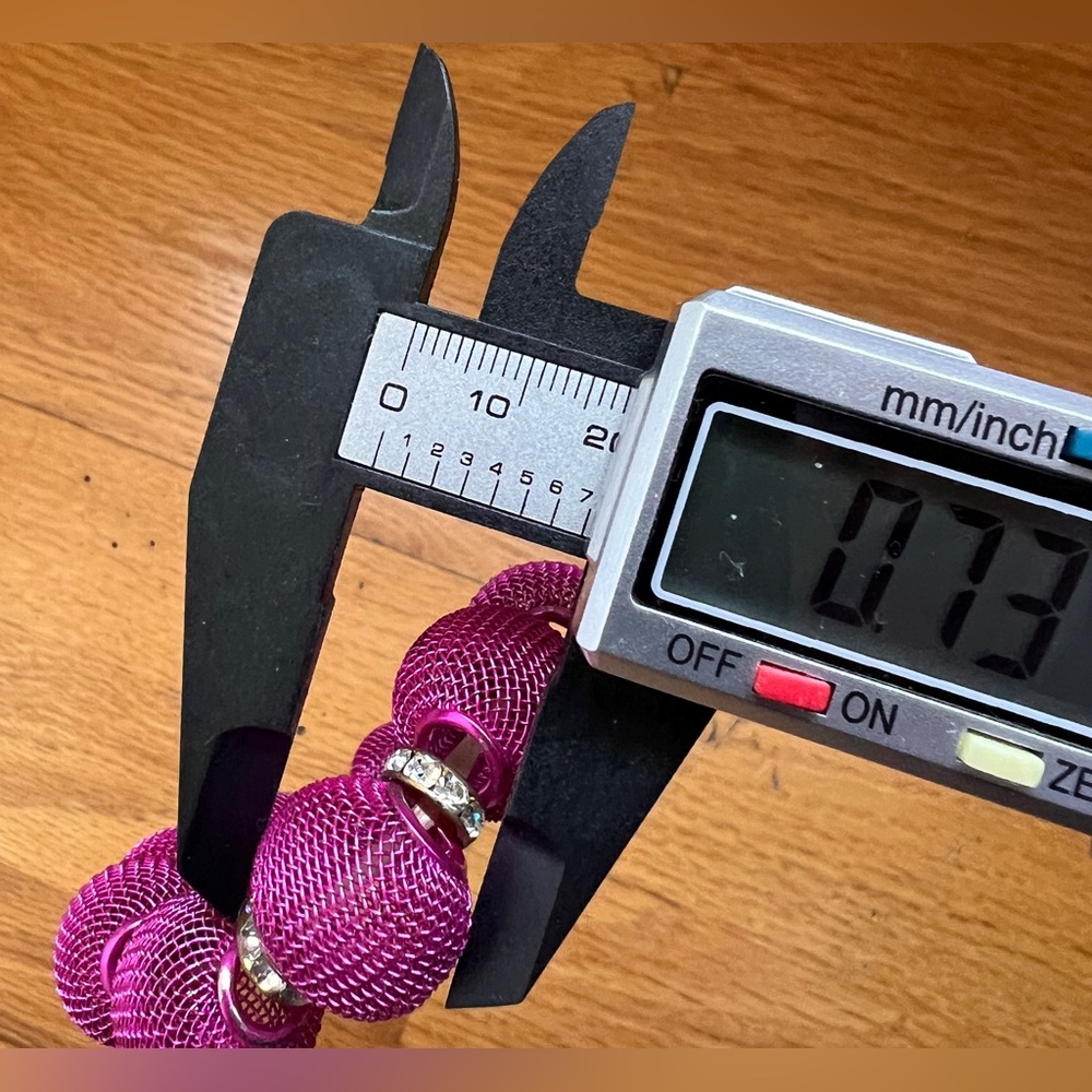 Vintage chunky Hot Pink Bracelet Stretchy Metal Mesh rheistones 6 - 7" - Picture 10 of 12